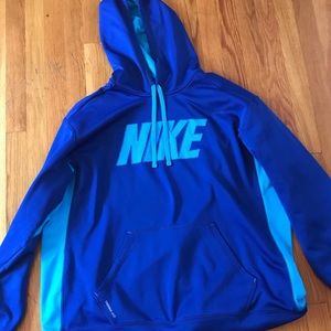 Nike therma fit men’s hoodie
